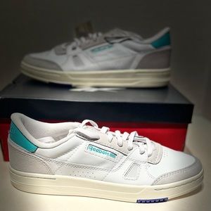 Reebok • White & Gray Lt Court